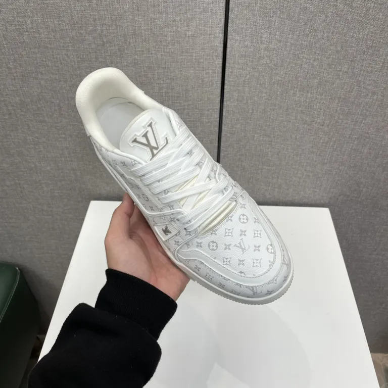 Louis Vuitton Shoe 